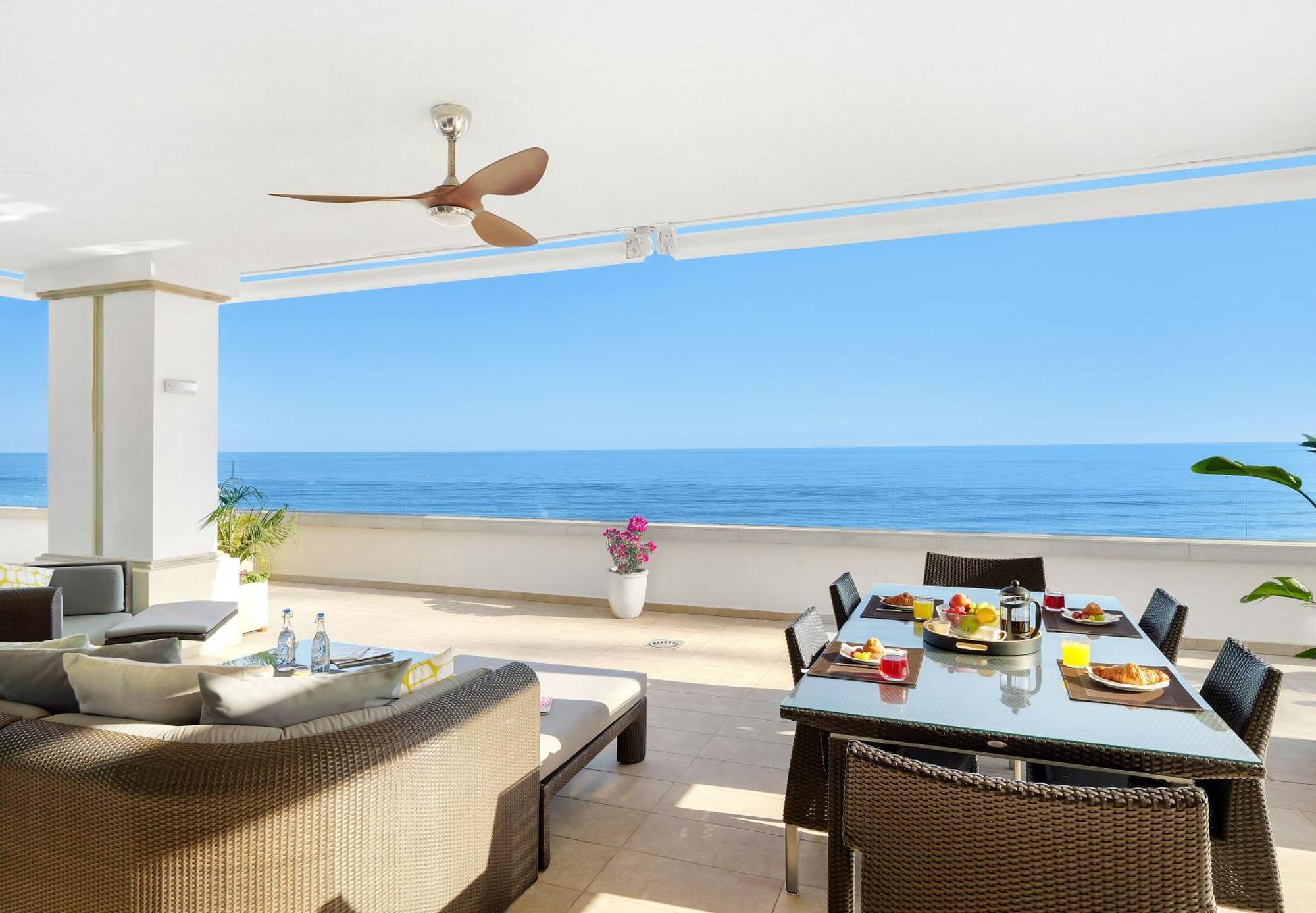 Heaven Beach Apartment 405 Естепона Екстериор снимка